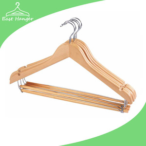 wooden shirt hanger with locking bar and U notches