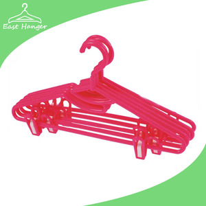 Easy multi-functional PP plastic hanger with 2 clips for skirts