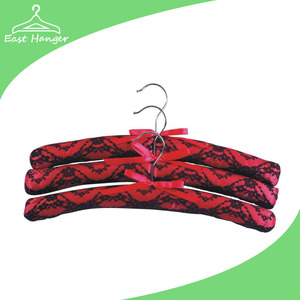 deep red ceiling decoration hangers with lace decorated as wedding gift